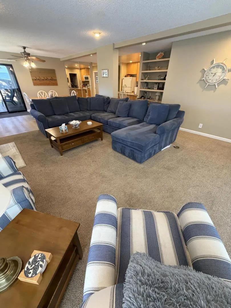 73 Pelican Watsonville, CA 95076