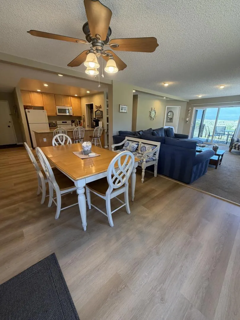 73 Pelican Watsonville, CA 95076