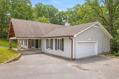 2040 Rock Bluff Road