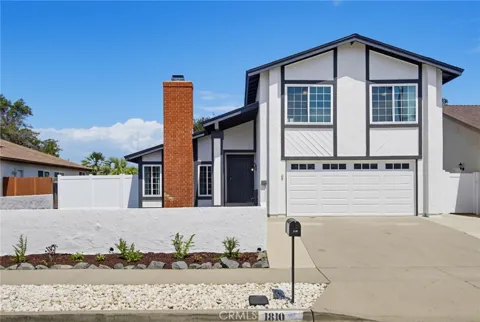 1810 Manzanita Court
