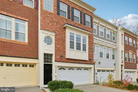 9384 ROCK RIPPLE LANE