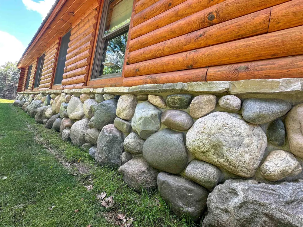 8157 NW Kellogg Road Clearwater Township, MI 49612