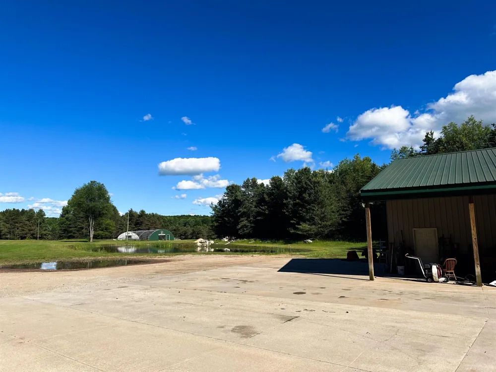 8157 NW Kellogg Road Clearwater Township, MI 49612