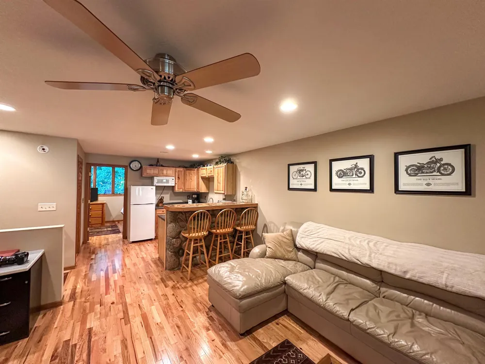 8157 NW Kellogg Road Clearwater Township, MI 49612