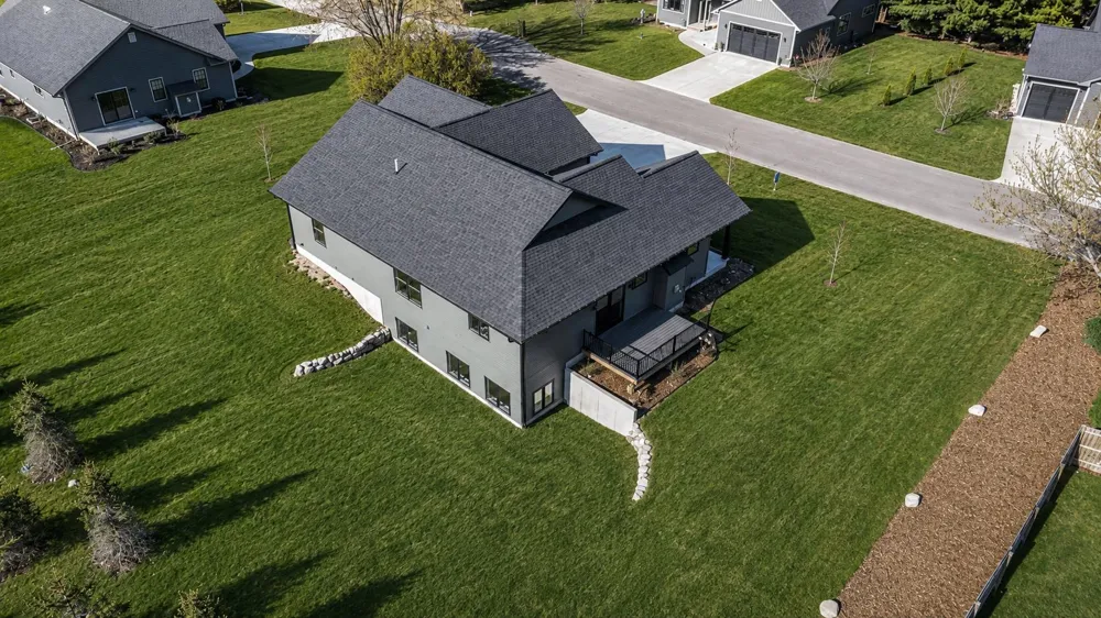 4054 Center Farm Lane Long Lake Township, MI 49685