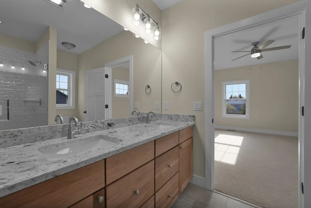 4054 Center Farm Lane Long Lake Township, MI 49685