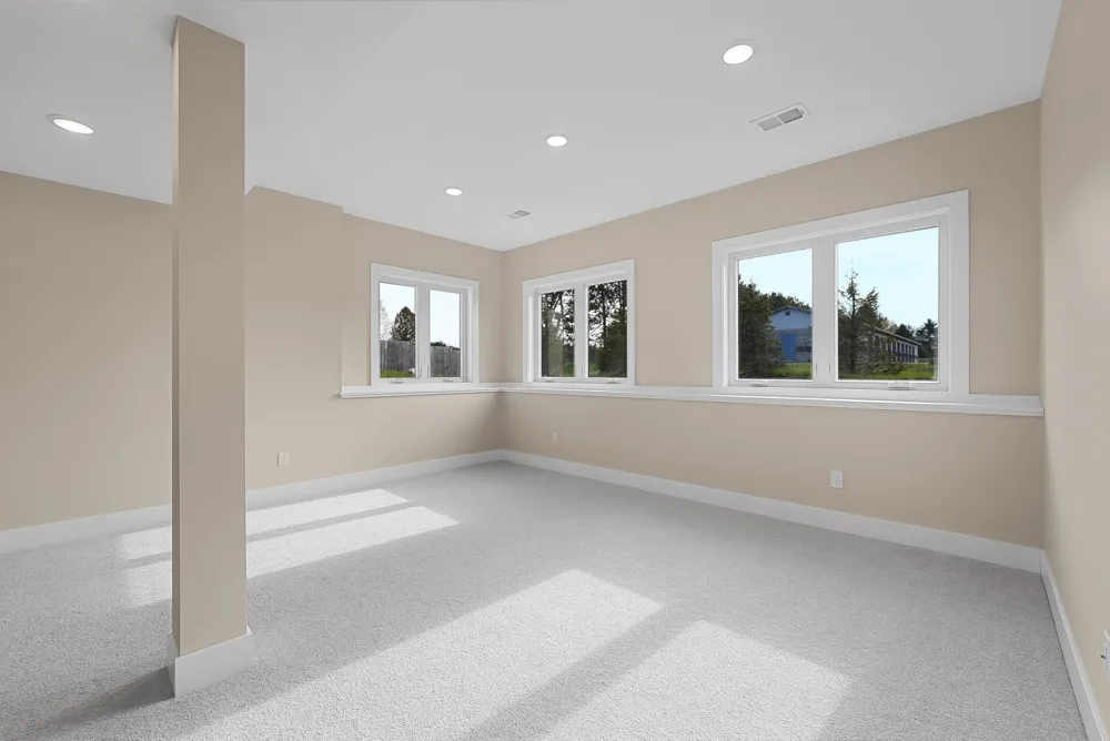 4054 Center Farm Lane Long Lake Township, MI 49685