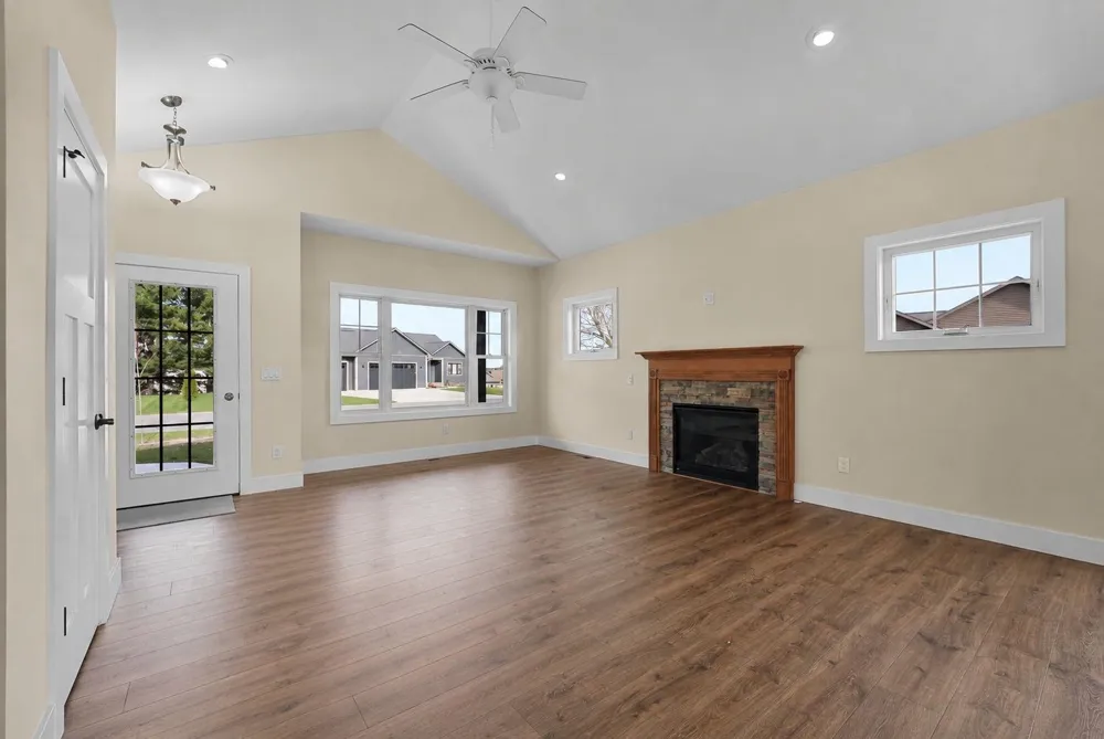 4054 Center Farm Lane Long Lake Township, MI 49685