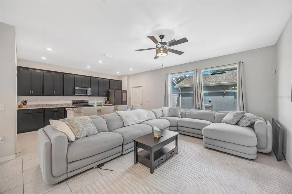 5022 AVALON PARK BOULEVARD Wesley Chapel, FL 33545