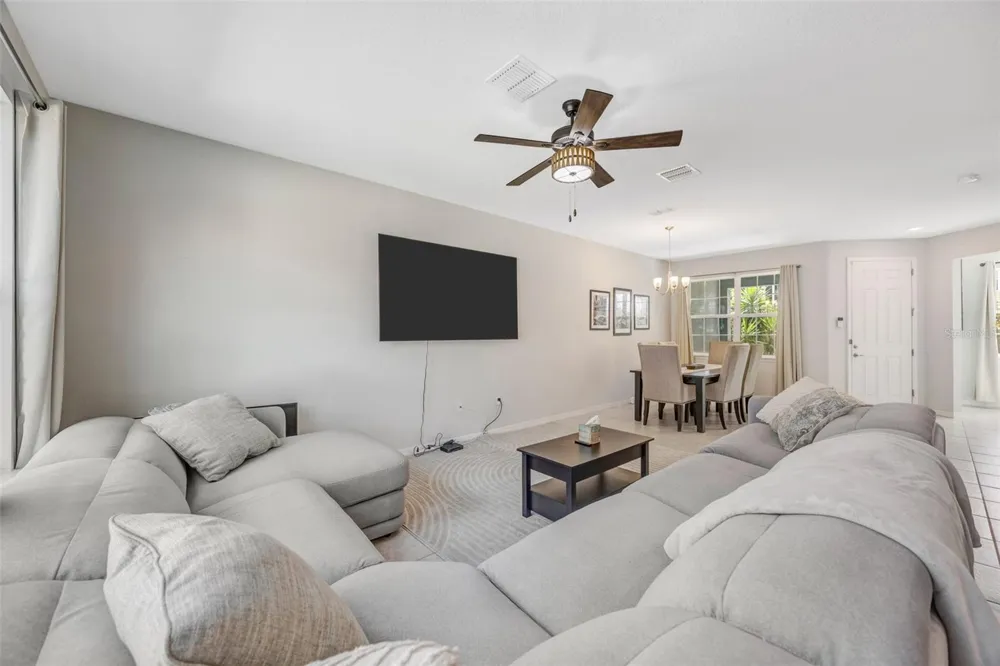 5022 AVALON PARK BOULEVARD Wesley Chapel, FL 33545