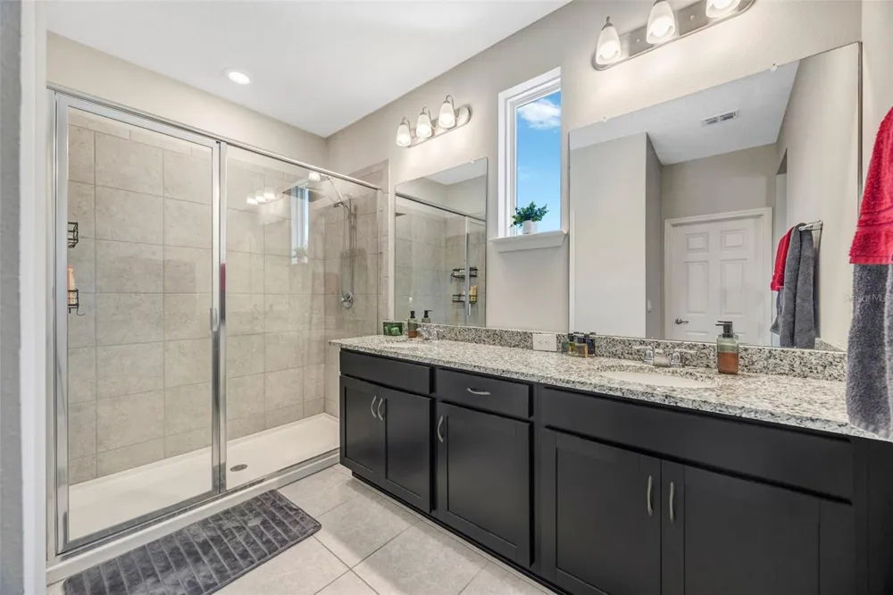 5022 AVALON PARK BOULEVARD Wesley Chapel, FL 33545