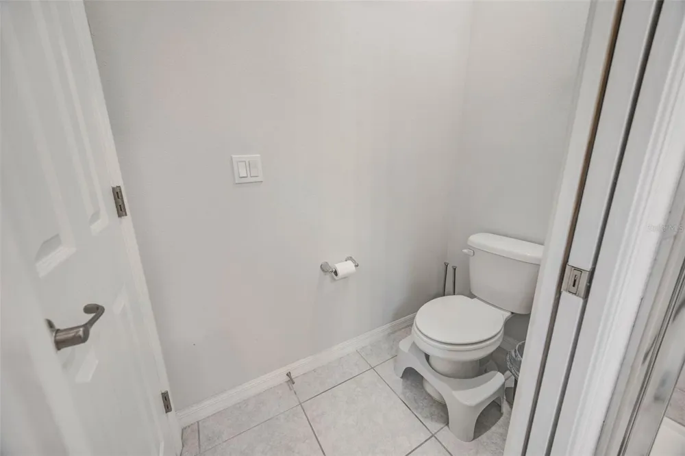 5022 AVALON PARK BOULEVARD Wesley Chapel, FL 33545