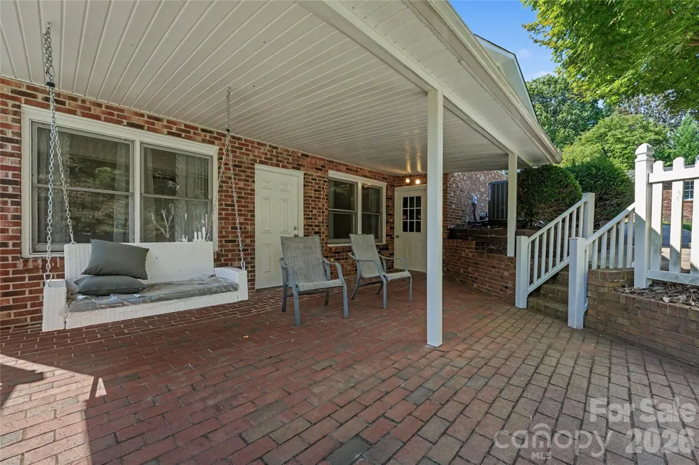 110 S Myrtle Avenue China Grove, NC 28023