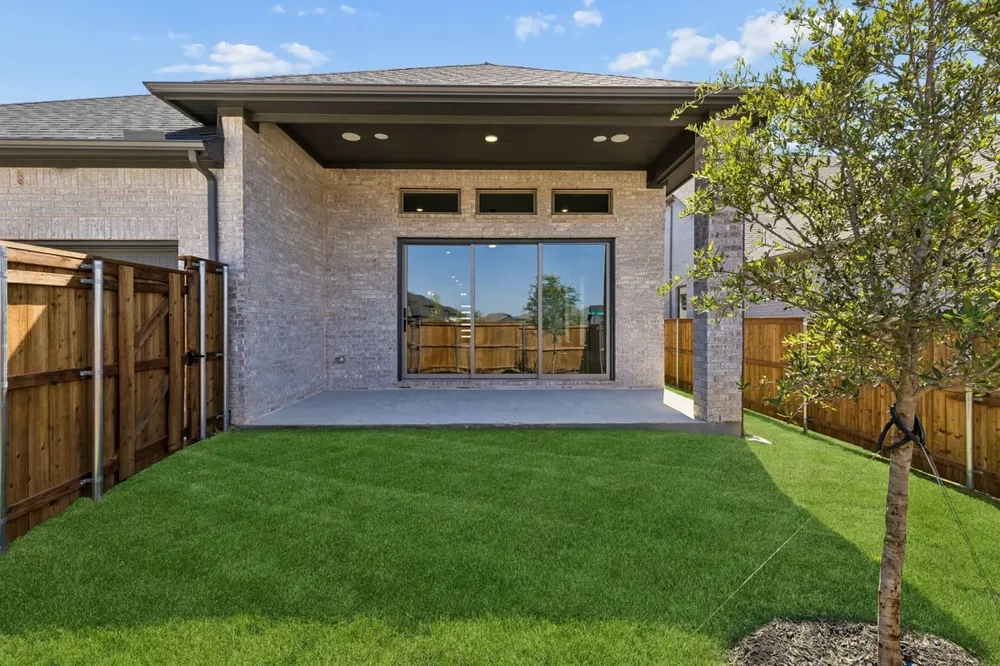 9235 Cardinal Flower Street Frisco, TX 75035