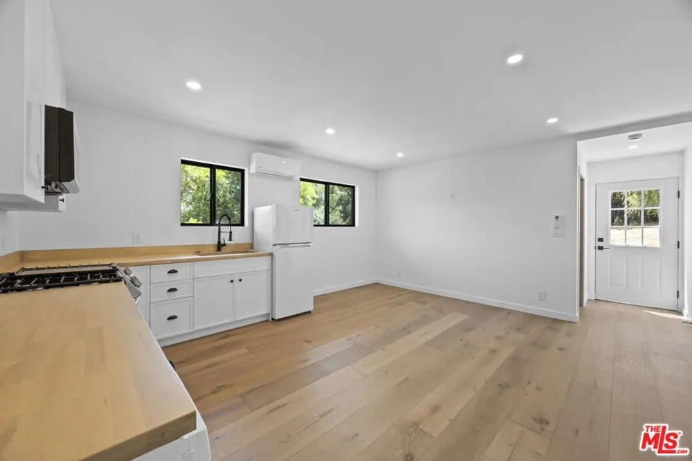 1131 Rancho Drive Ojai, CA 93023