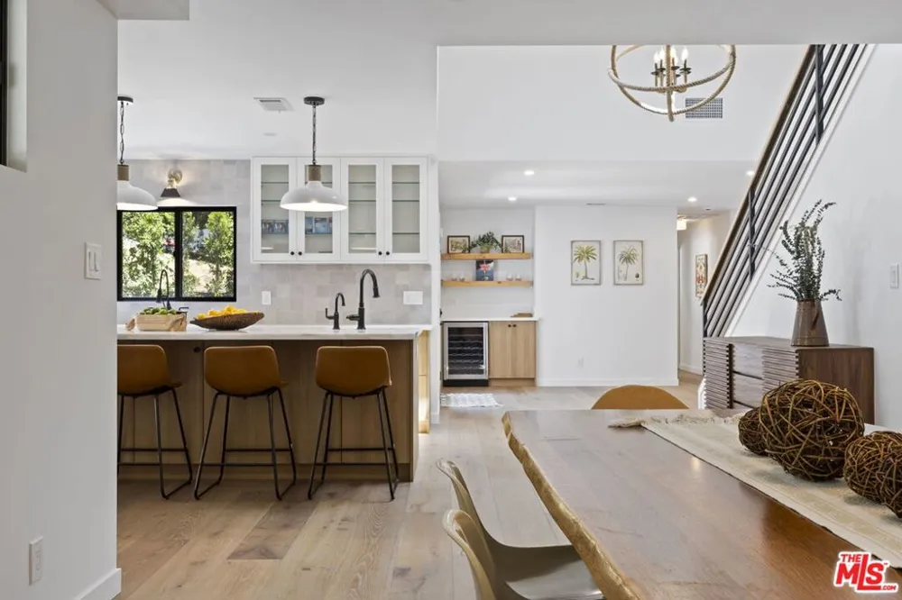 1131 Rancho Drive Ojai, CA 93023