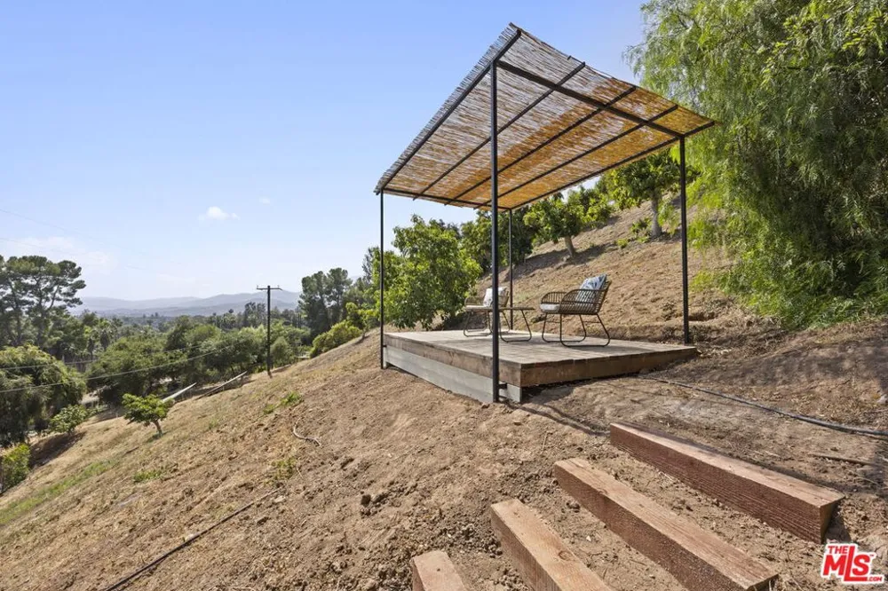 1131 Rancho Drive Ojai, CA 93023