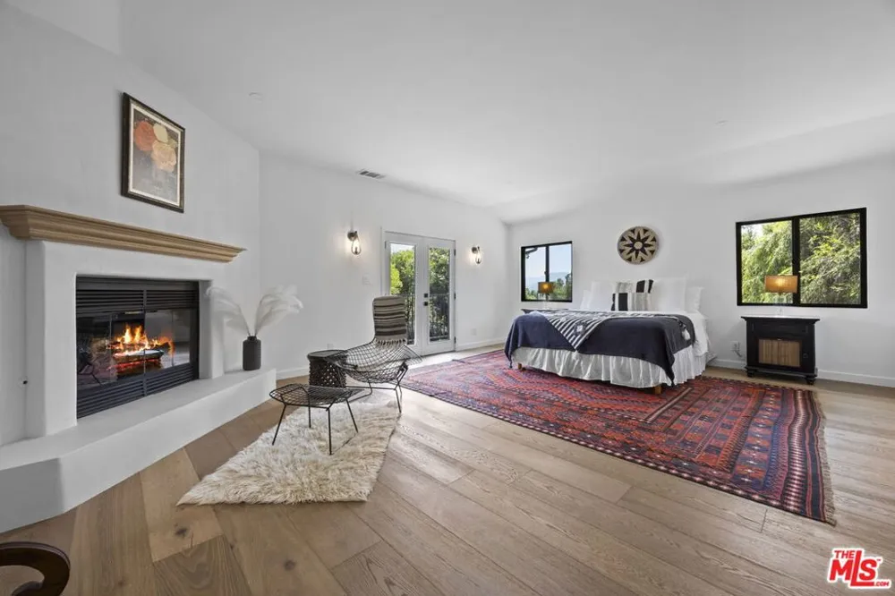1131 Rancho Drive Ojai, CA 93023