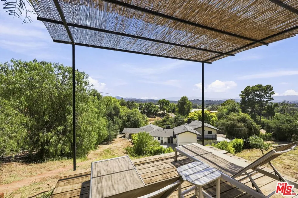 1131 Rancho Drive Ojai, CA 93023