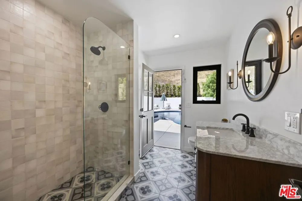 1131 Rancho Drive Ojai, CA 93023