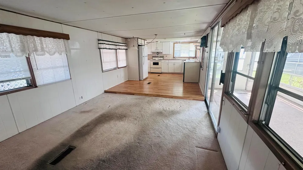 8379 SE Eagle Avenue Hobe Sound, FL 33455