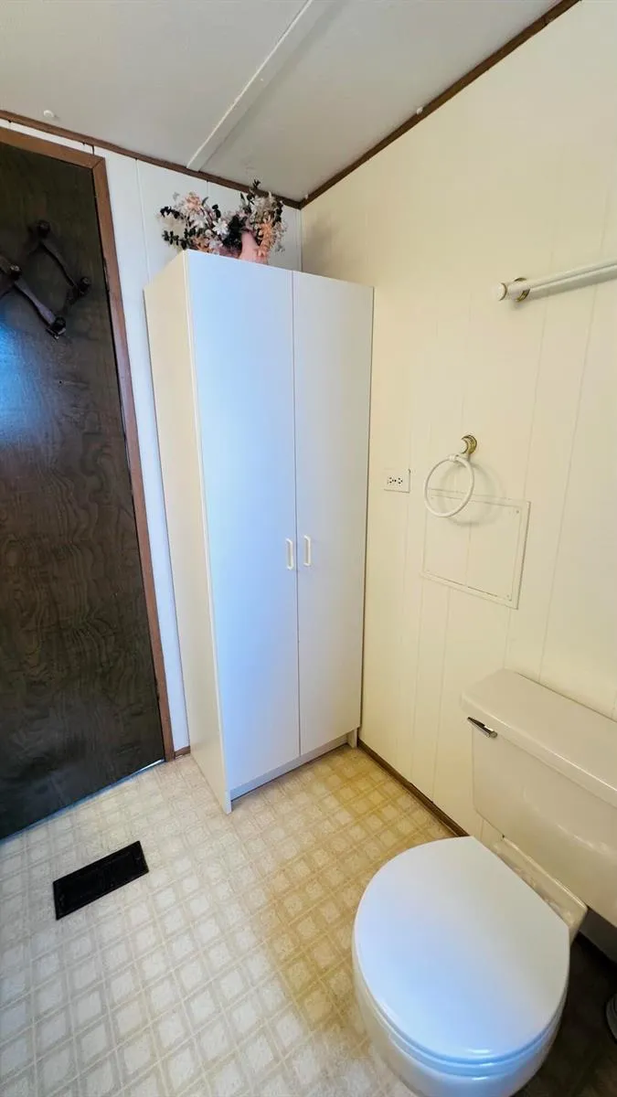 8379 SE Eagle Avenue Hobe Sound, FL 33455