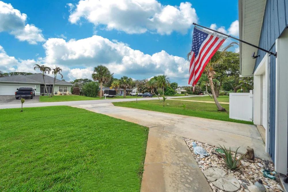 6145 SE Audubon Lane Hobe Sound, FL 33455