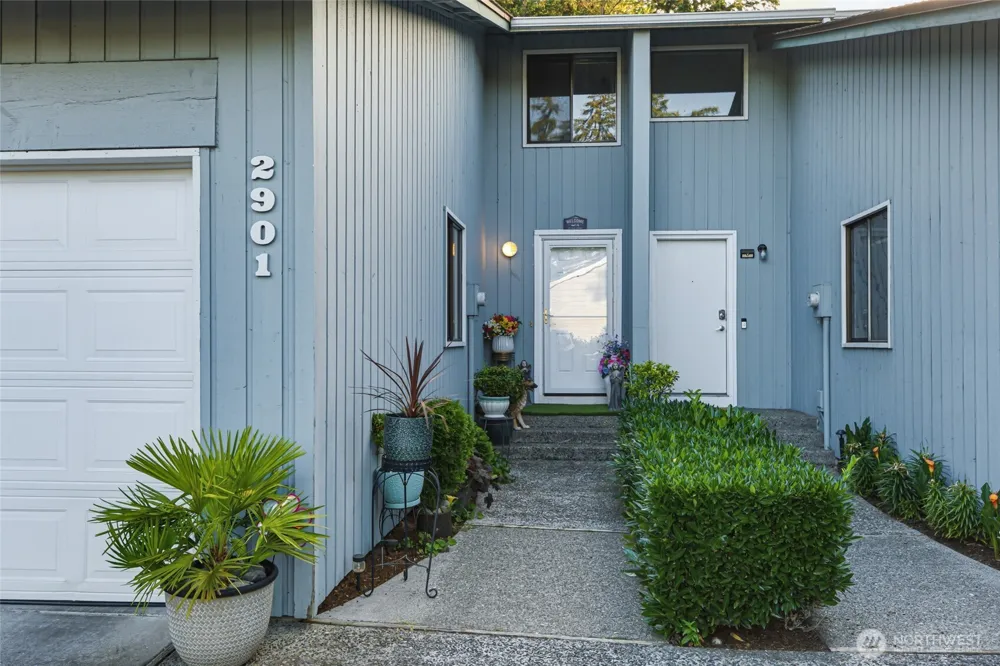 2901 27th Place SE Auburn, WA 98092
