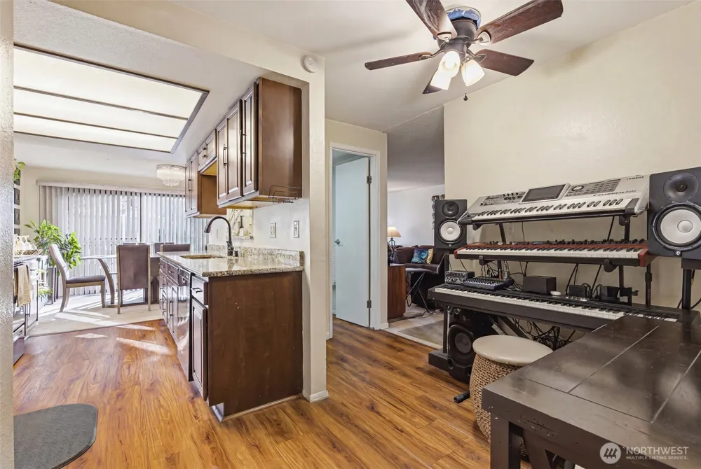 2901 27th Place SE Auburn, WA 98092