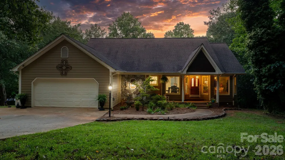 4093 Fairview Drive Maiden, NC 28650