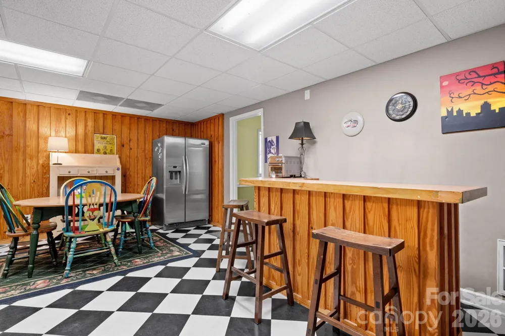 4093 Fairview Drive Maiden, NC 28650