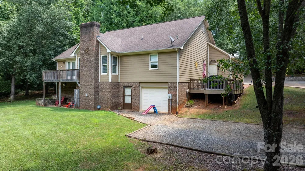 4093 Fairview Drive Maiden, NC 28650