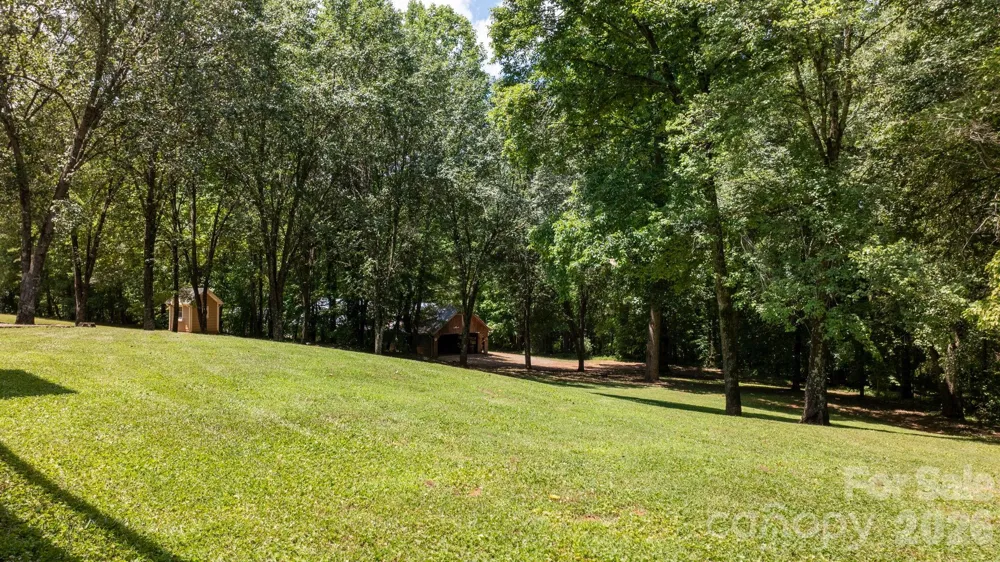 4093 Fairview Drive Maiden, NC 28650
