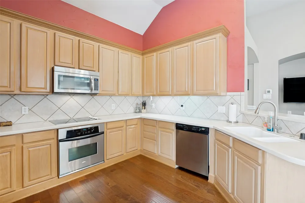 2040 Saint Anne Drive Allen, TX 75013