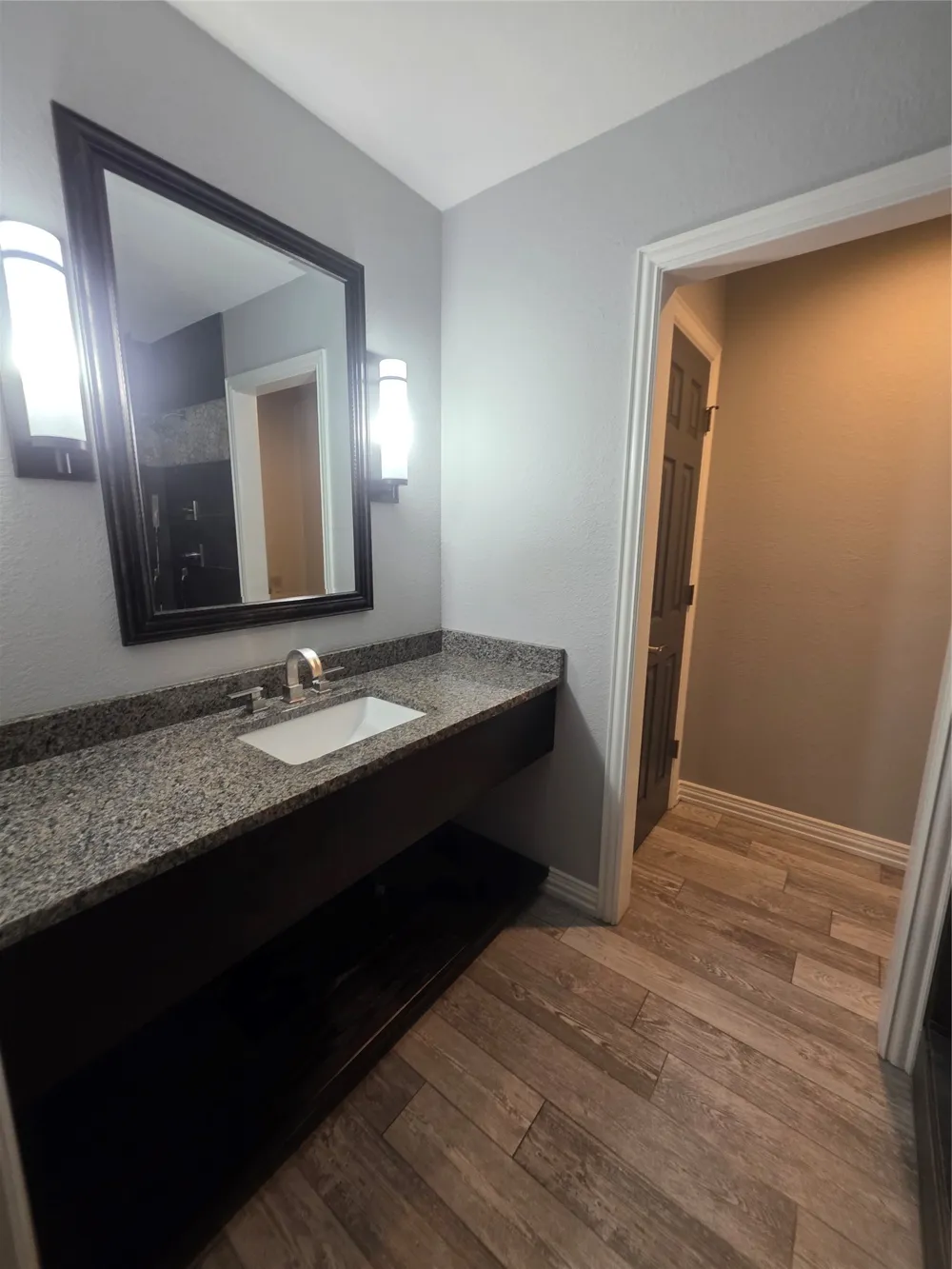 204 Jermyn Road Jermyn, TX 76459