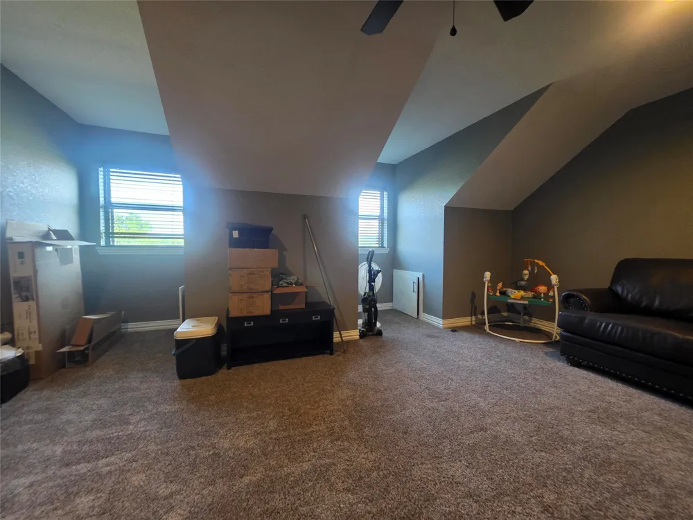 204 Jermyn Road Jermyn, TX 76459