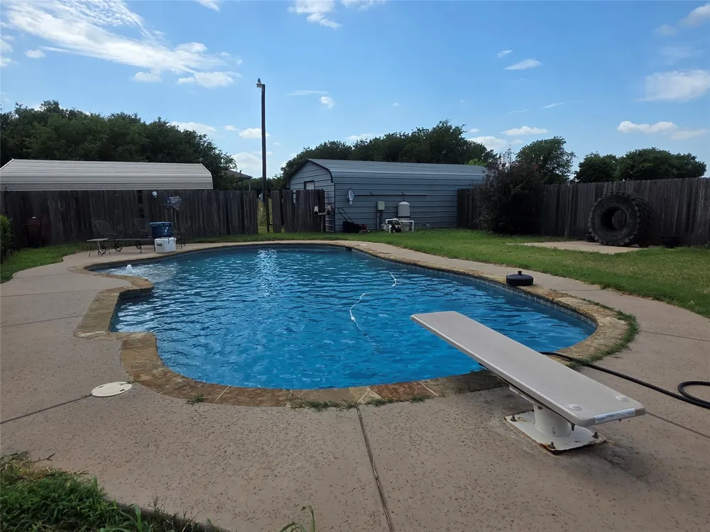 204 Jermyn Road Jermyn, TX 76459