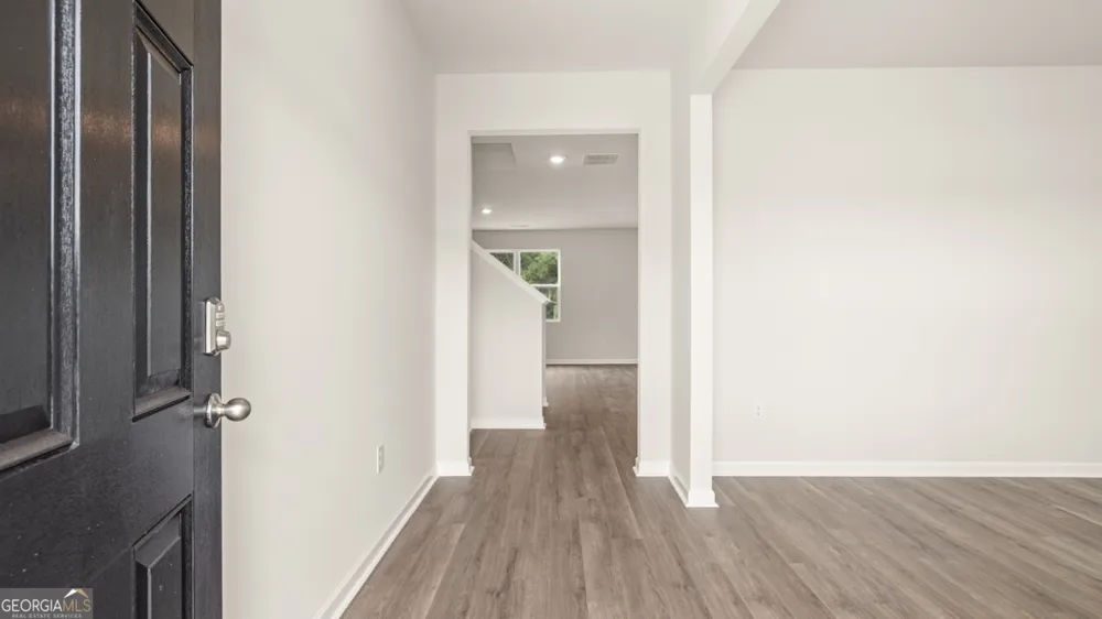 242 Defilippe DR Statham, GA 30666