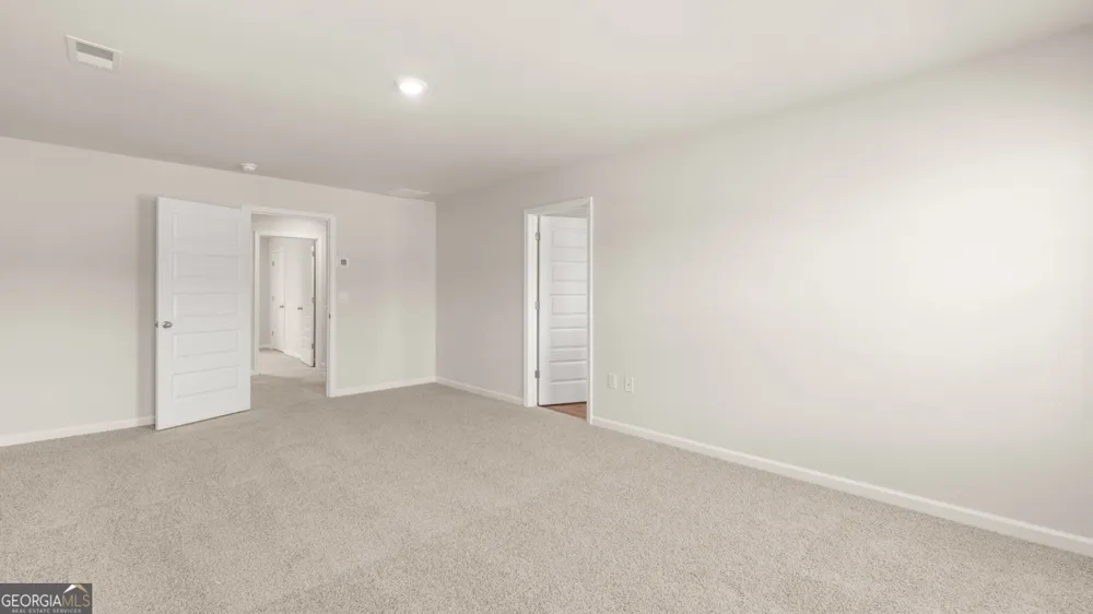 242 Defilippe DR Statham, GA 30666