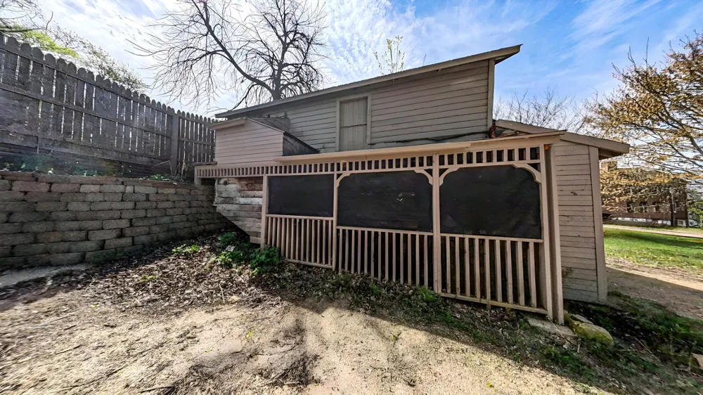 320 3rd Street Le Sueur, MN 56058