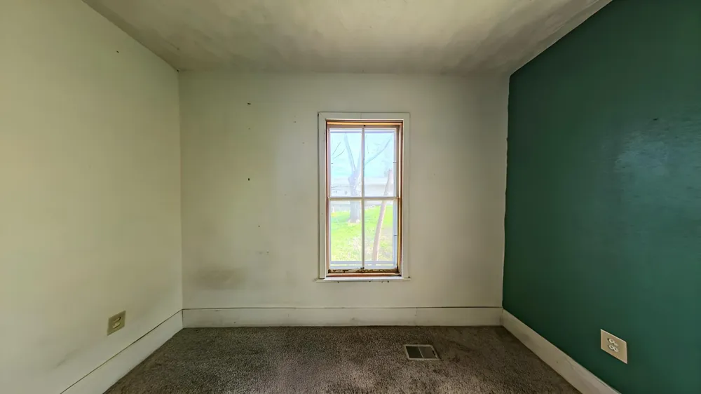 320 3rd Street Le Sueur, MN 56058