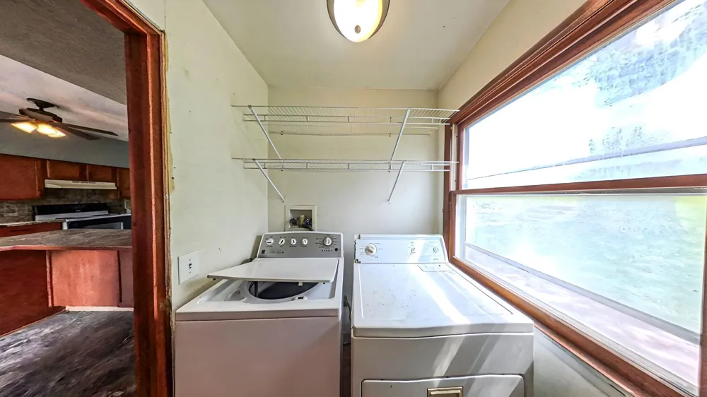 320 3rd Street Le Sueur, MN 56058
