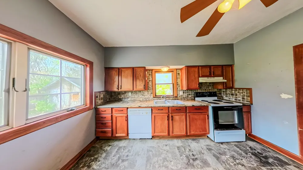 320 3rd Street Le Sueur, MN 56058