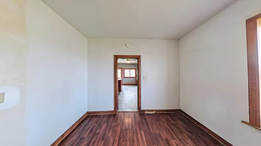 320 3rd Street Le Sueur, MN 56058