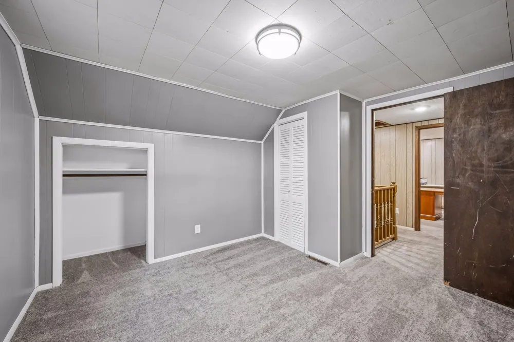 213 Queen Avenue NW Silver Lake, MN 55381