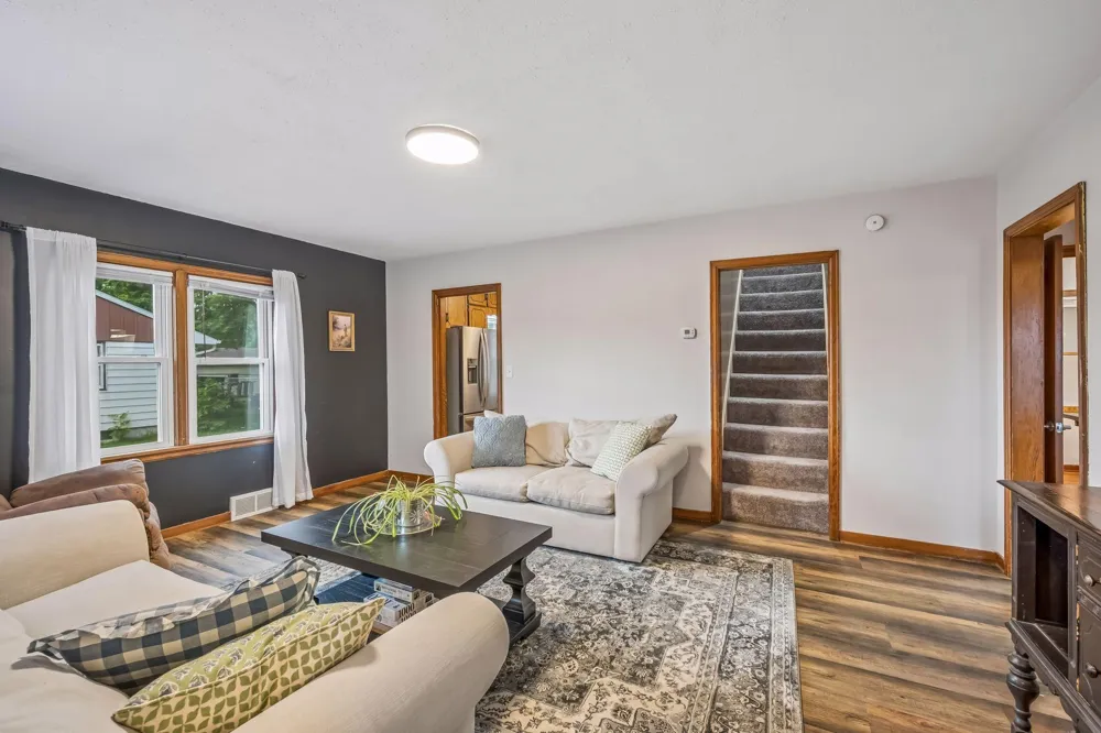 213 Queen Avenue NW Silver Lake, MN 55381
