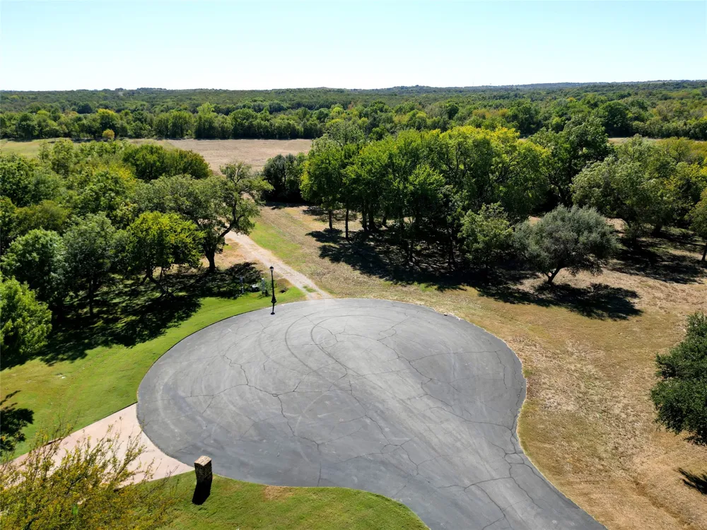 4401 La Cantera Court Fort Worth, TX 76108