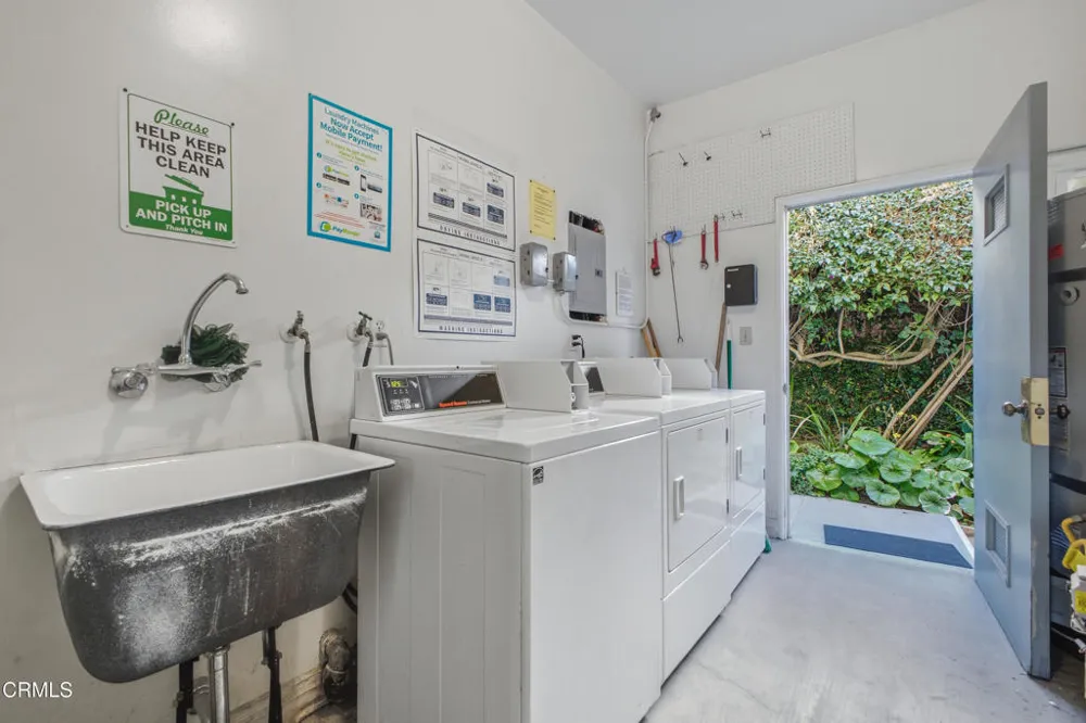 245 Aster Street #6 Laguna Beach, CA 92651