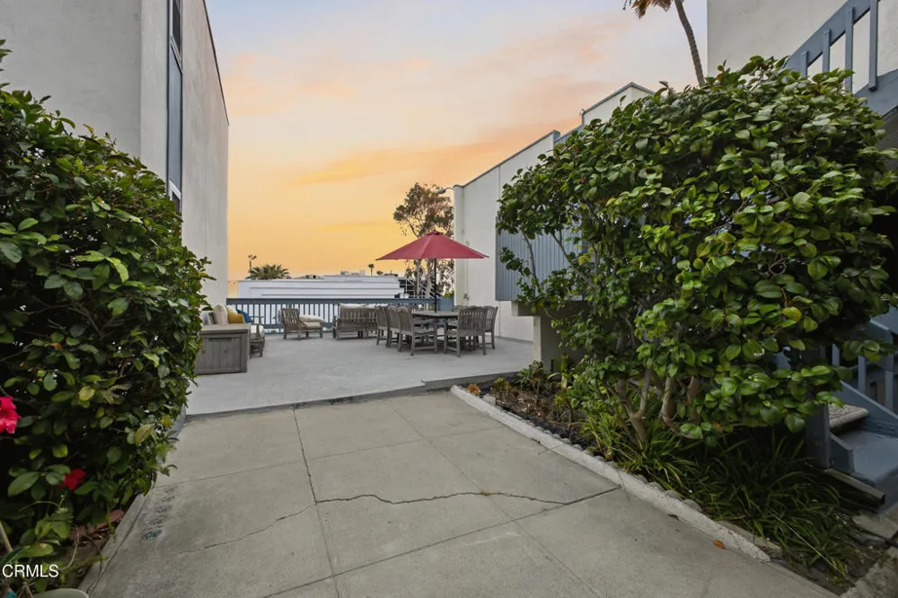 245 Aster Street #6 Laguna Beach, CA 92651
