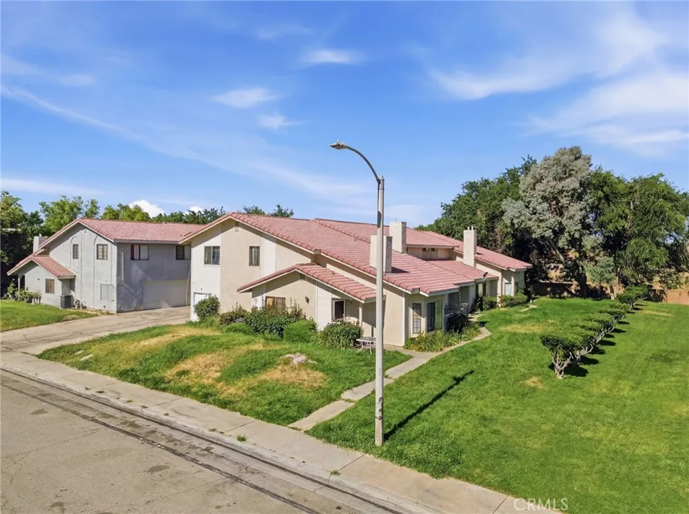 43731 8th Street E Lancaster, CA 93535